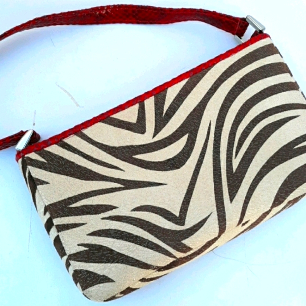 ISABELLA FIORE BAGUETTE